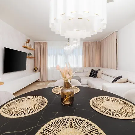 Apartman Prima *